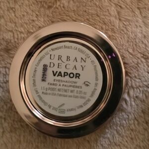 Urban Decay Vapor Eyeshadow - Subtle Cream